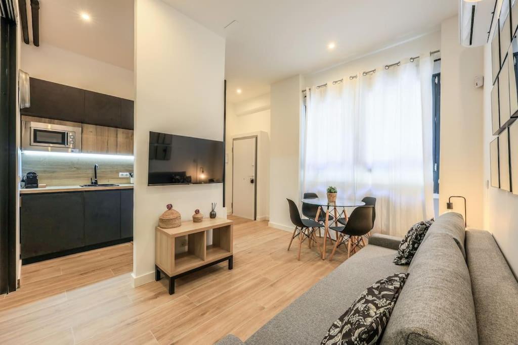 Myhousespain - Acogedor Piso Cerca De Atocha II มาดริด ภายนอก รูปภาพ