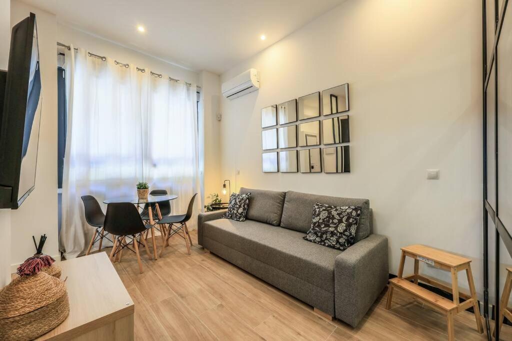 Myhousespain - Acogedor Piso Cerca De Atocha II มาดริด ภายนอก รูปภาพ